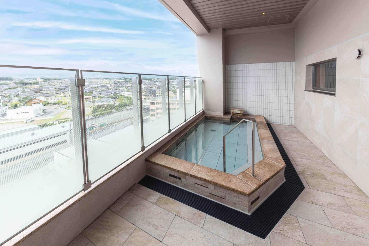 Aqa Hotel Premium Saku Εξωτερικό φωτογραφία